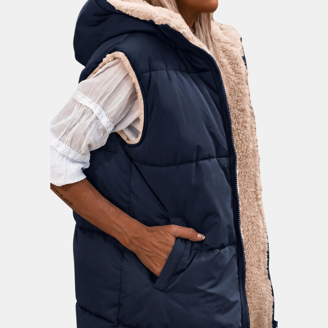 Women's Reversible Sherpa Fleece Sleeveless Hooded Zip Up Vest