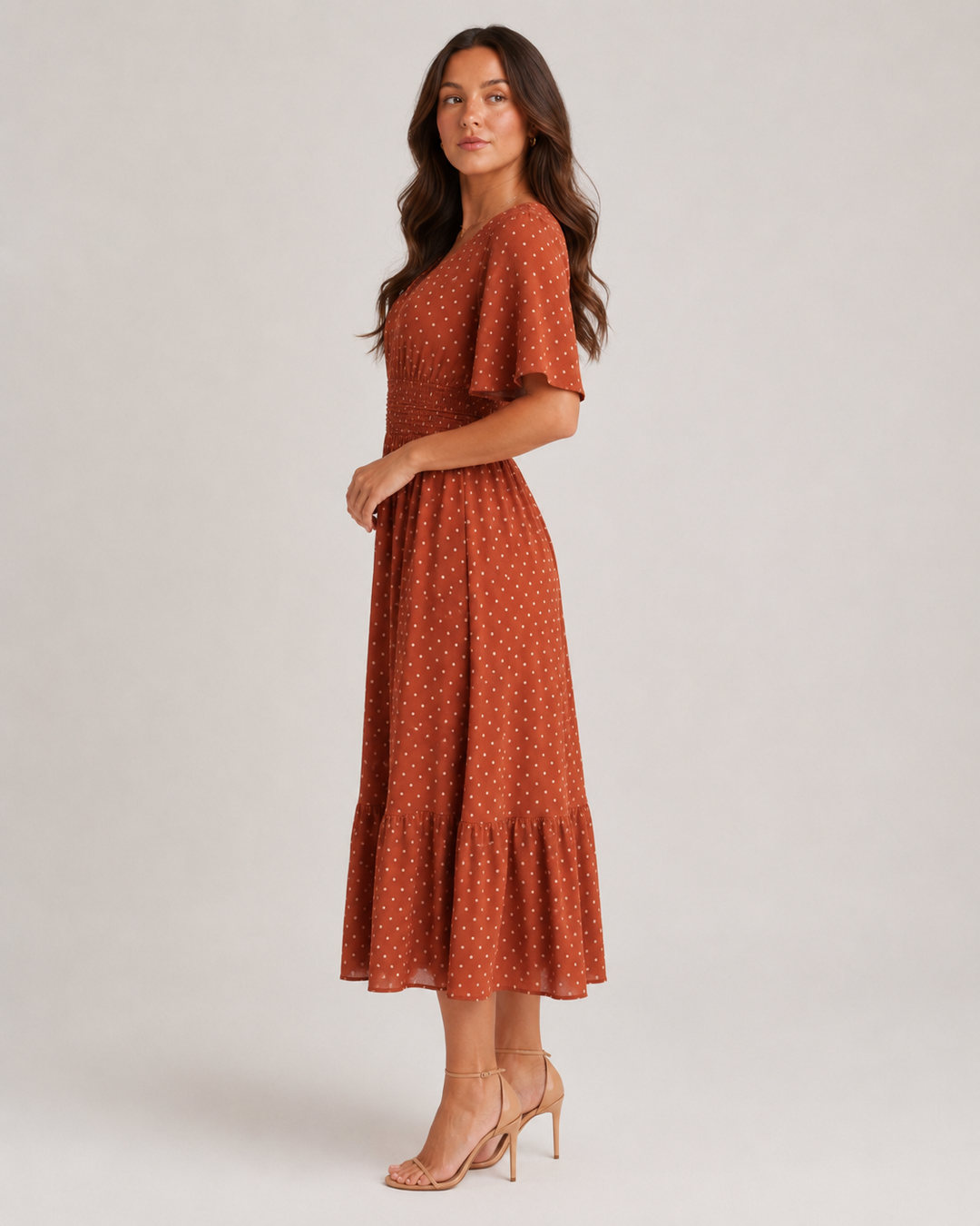 Marjo- Midi Dress with V-Neck and Waist Accent