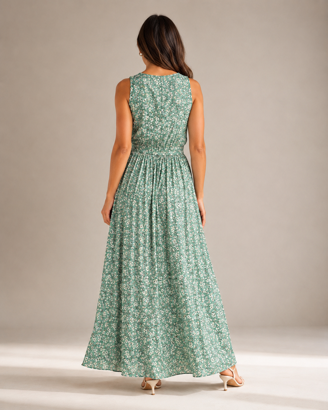 Maren - Sleeveless Maxi Dress with Floral Print and Slit