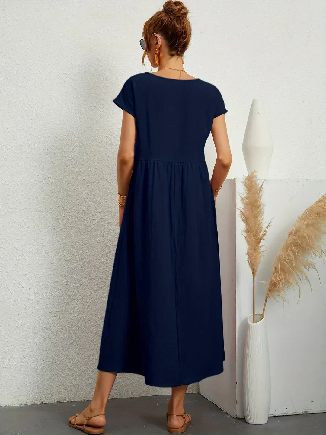 MAXINE | FLUID ELEGANT TIMELESS MIDI DRESS