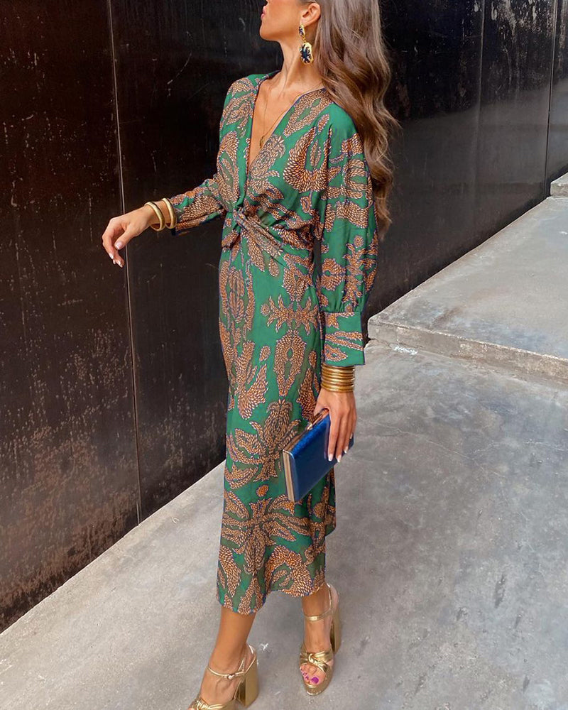 North & Parker - Stylish Midi Dress
